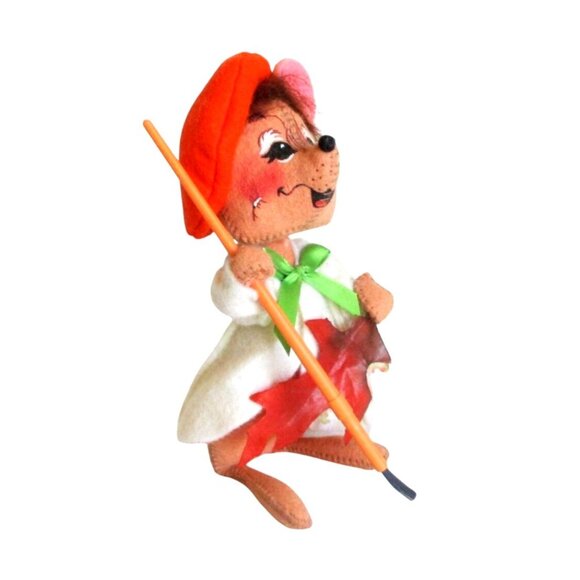 Vintage Annalee Artist Mouse Holding Paint Brush & Leaf Figure Autumn Fall Decor - Picture 2 of 8
